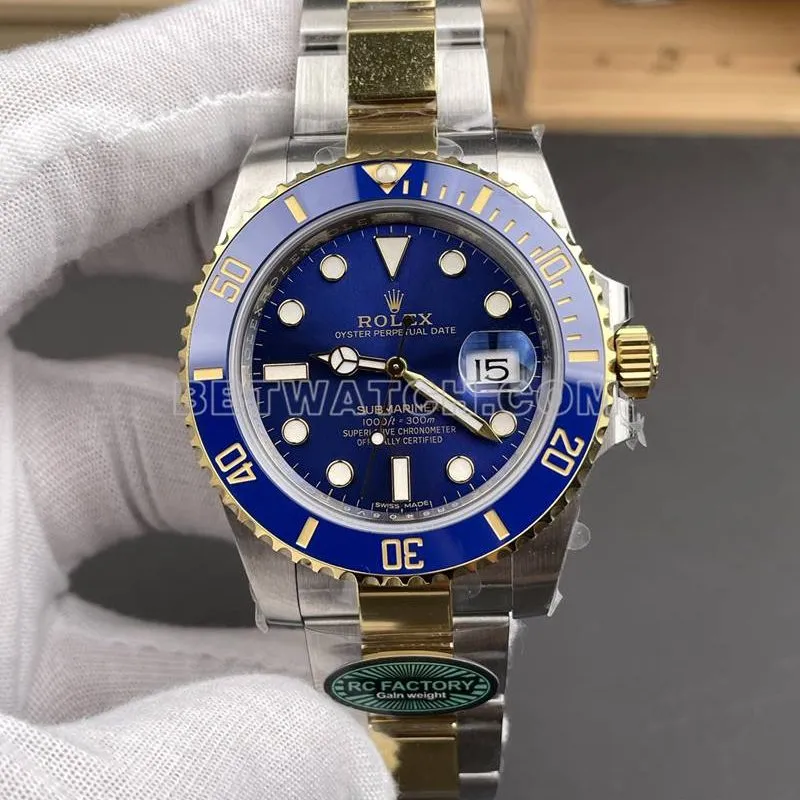 Rolex1:1replica watch RC factory Submariner40mm gold blue Submariner3135movementfront live photo