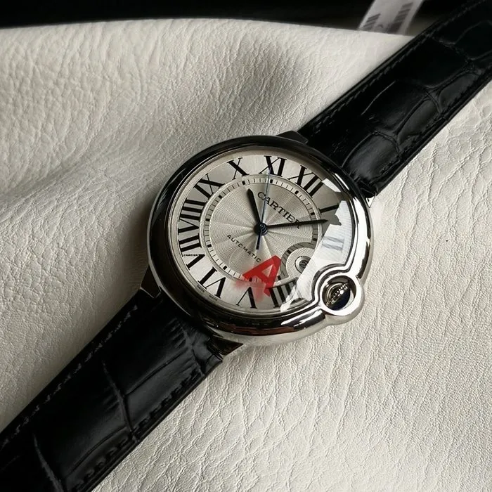 top-tier watch Cartier men's white dial blue balloon series leather strap watch side view