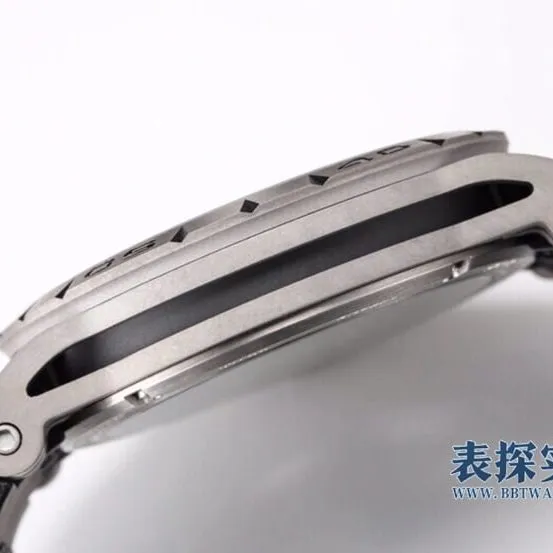 Roger Dubuis top-tier watch, bbr king watch, front view