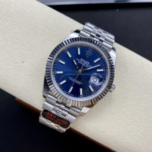 top-tier replicaAR Return of the King Rolex blue dial Oyster Perpetual Datejust 41 series men's watch front view