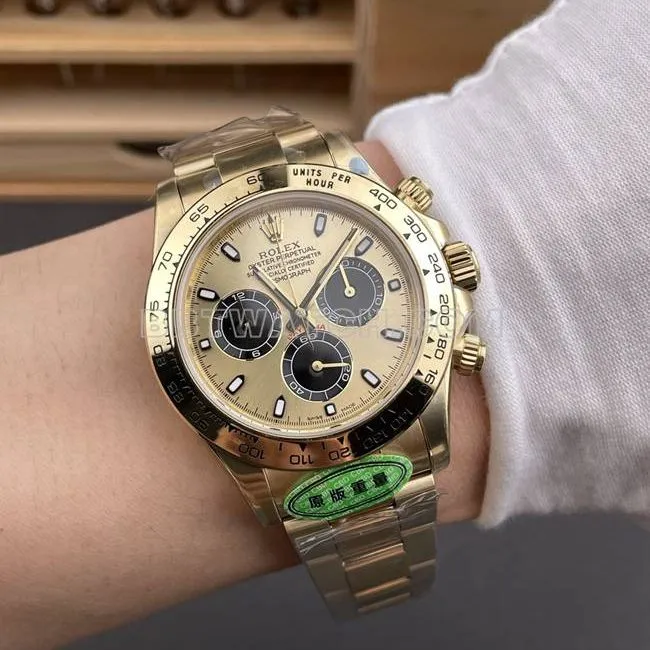 1:1replica watch CBD factory RolexDaytona4130 mechanical gold plate 40mmfront live photo