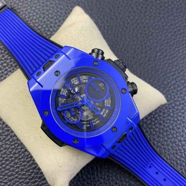 top-tier replicaZFHublot watch BIG BANG Unico Big Bang series color ceramic watch front view