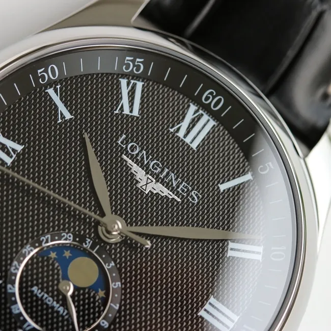 GF Factorytop-tier watch Longines men's black dial black belt master series watch front view