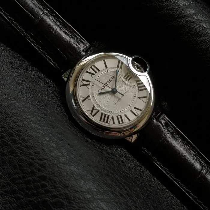 top-tier watch Cartier men's white dial blue balloon series leather strap watch front view