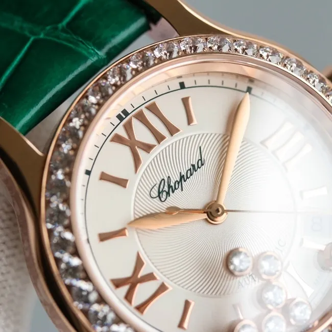 top-tier watch Chopard women's white dial green strap happy diamond HAPPY DIAMONDS series leather strap mechanical watch front view