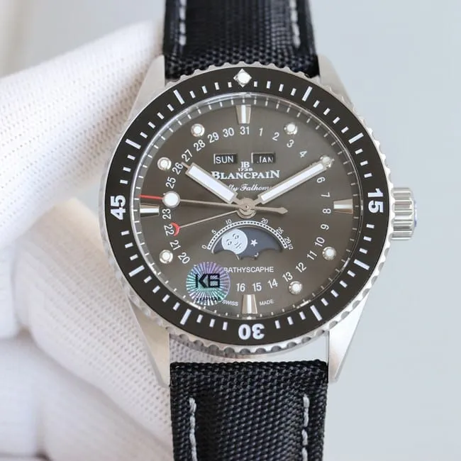 TWBlancpaintop-tier watch fully automatic movement fifty fathoms series men's black dial nylon belt side view