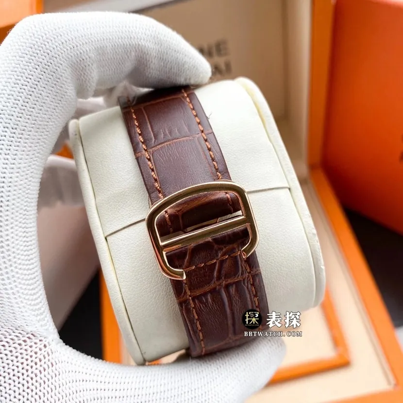 Cartier Top-Quality Watch Men's Silver White Dial Tourbillon Leather Strap Model Images and Price - Side View Real Shot