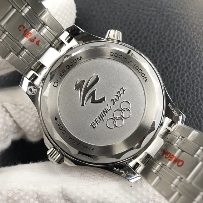 OR Factory Top collectible watches Omega Blue Plate Steel Strap Seamaster Series Men's Watch Front View