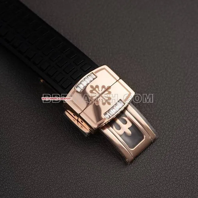 watch PPM factory Patek PhilippeAquanaut mechanical black rubber braceletfront live photo