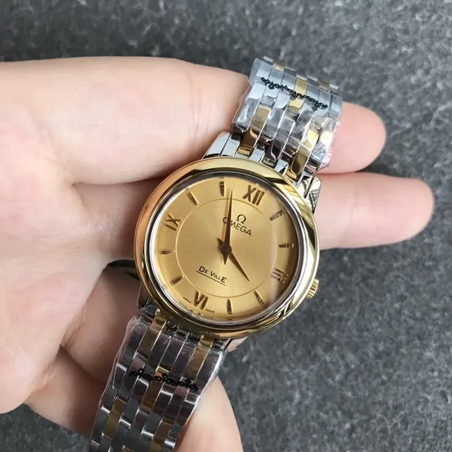 DK factory top-tier replicaOmegareplica watch women's gold plate gold belt butterfly flying series quartz watch front view