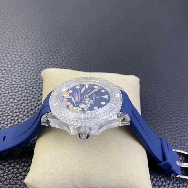 top-tier watch Rolex men's blue dialrubber strapautomatic movement watch clasp picture