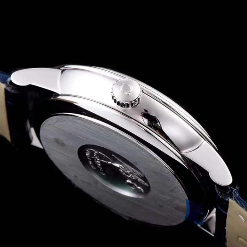 Omegareplica watch disc flyback business series men's mechanical ultra-thin watch light gray track butterfly fly side view