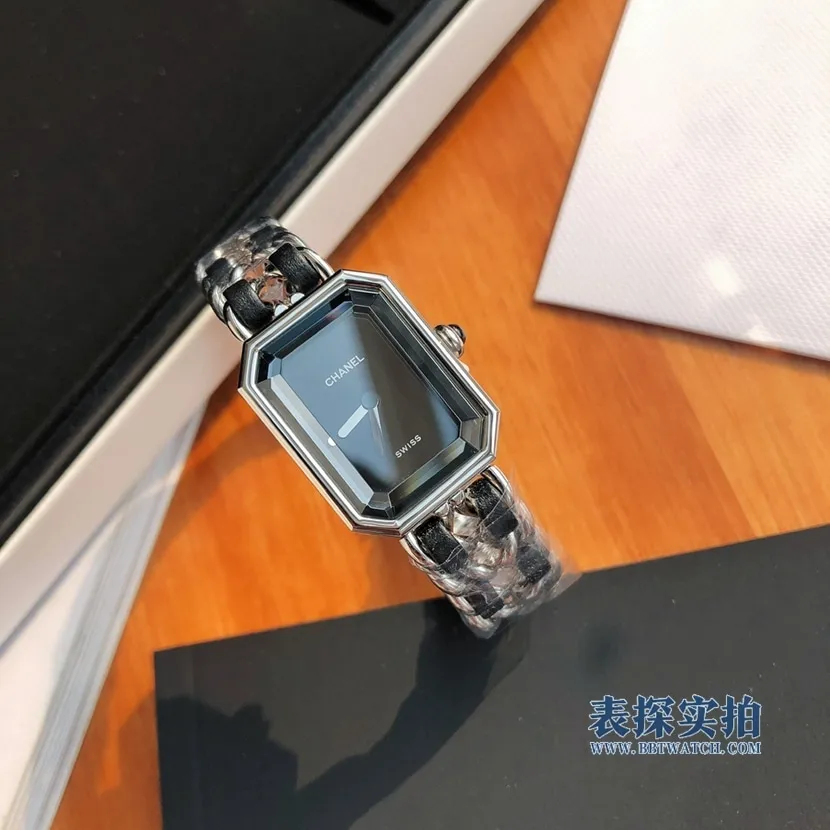 top-tier replicac factory Chanelblack dial ladies quartz watch price