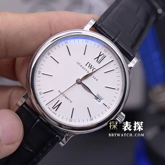 V7 Portofino Universal collectible watches Silver Plate Belt Model IW356501