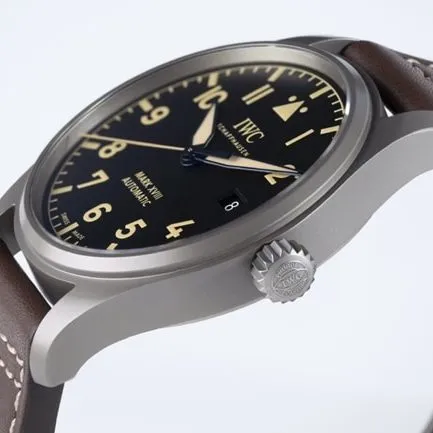 V7 factory universal top collectible watches men's black disk brown belt mark series mechanical belt watch front view