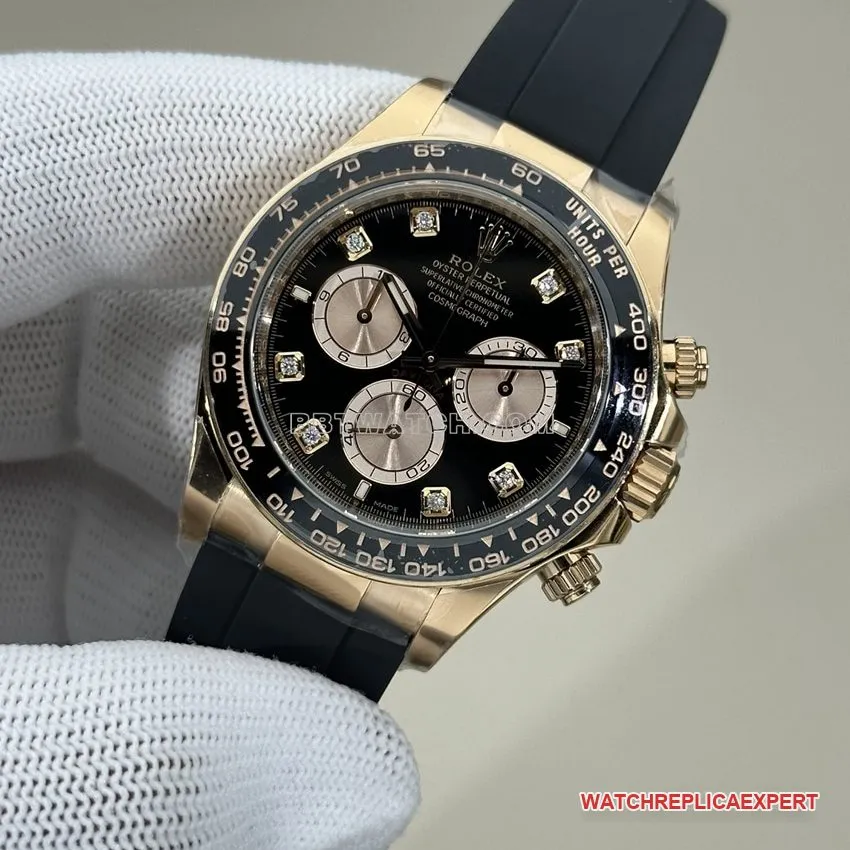 Clean FactoryRolexDaytonasuper cloneblack dialrose gold rubber model 126515side live photo