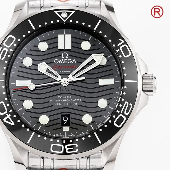 Top Omega Men's Black Plate Steel Strap Seamaster 300 Meter Series Automatic Mechanical Watch Luminous Figure