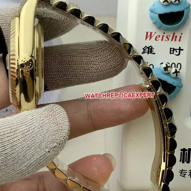 top-tier watch Rolexyellow goldPPM factory Day-Date mechanical gold plate Roman numerals side live photo