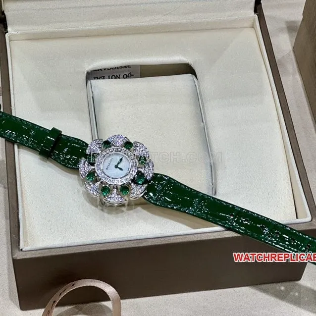 Bvlgari1:1super white mother of pearl dial green model 103505front live photo