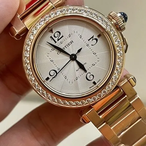 top-tier watch Cartier women's white dialsteel bracelet key series 18krose gold watch front view