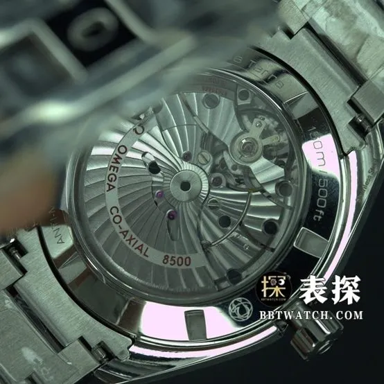 VS FactoryOmegaSeamastersuper watch black dial silver needle steel bracelet model pictures and prices side live photo