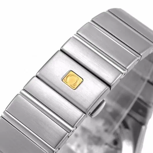 replicaOmega temperament blue dial date display vs constellation temperament 8500 mechanical watch front view