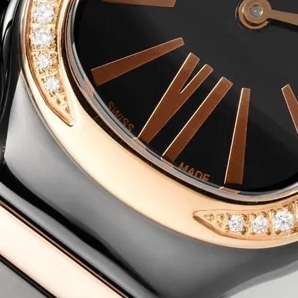 BV factory top-tier watch Bvlgari women's black dialceramicbraceletquartz watch side view