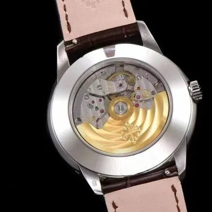 High-quality replicaGR, a major manufacturer, spends a lot of money to create a classic timepiece—Patek Philippe pink 5320G-001 super complex timepiece with a diameter of 40 mm, front view