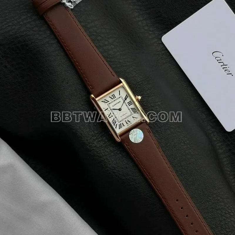 Cartier collectible watch F1 factory tank white dialrose gold case 2899MCmovementleather strap model front live photo