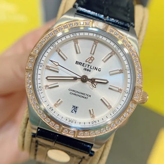 Breitlingtop-tier women's white dial black belt fully automatic movementleather strap Nanhai capsule series watch front view