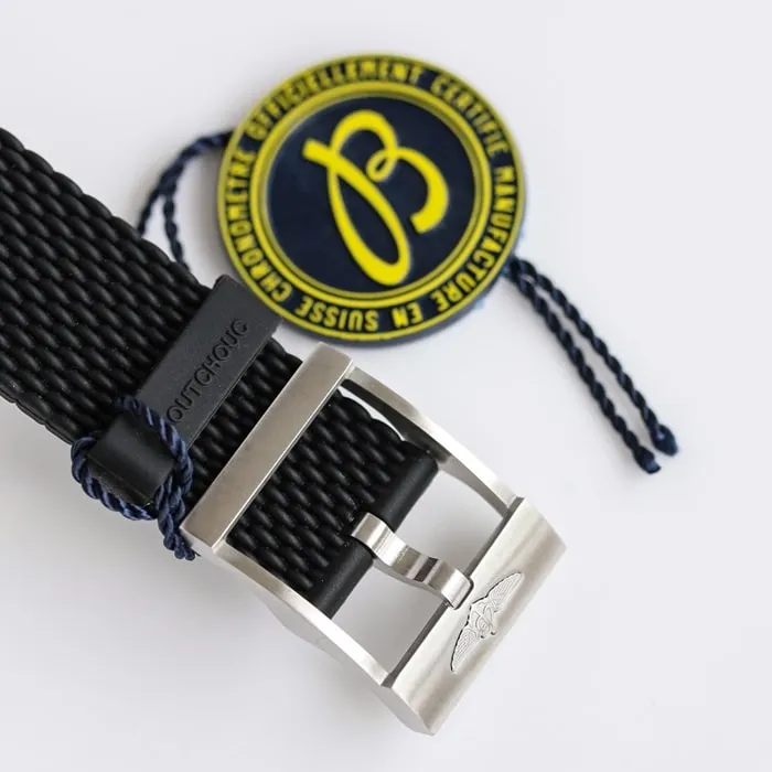 top-tier watch Breitling men's black dial super ocean culture series mechanical leather strap watch detail shots
