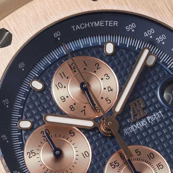 APF factory Audemars Piguet men's Royal Oak offshore watch dark blue dialrose goldsteel bracelet model 26238OR.OO.2000OR.01front live photo