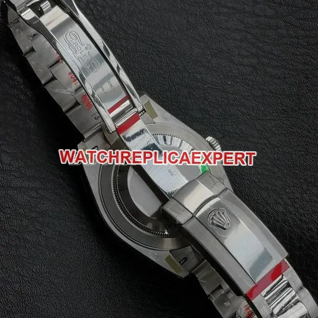 WKD Factory Watch Rolex Datejust 41mm Silver Dial 126331 Real Shot - Front View