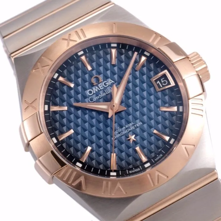 Omega1:1 vs constellation temperament blue dial8500 mechanical watch front view