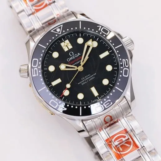 OR factory top-tier watch Omega men's black dialsteel bracelet42mmSeamaster 300m watch front view