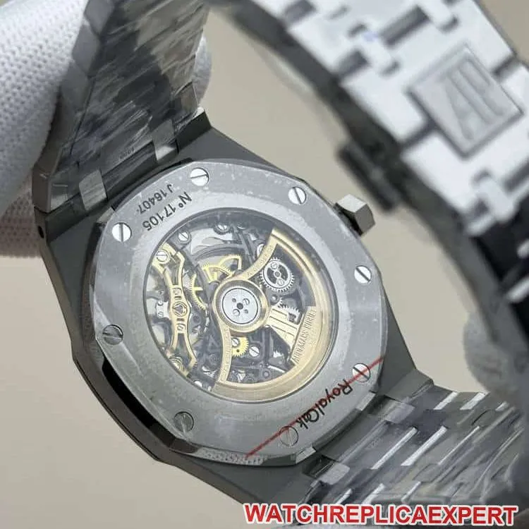 THBAudemars PiguetRoyal Oaktop-tier dark gray hollow plate steel bracelet model 15407front live photo