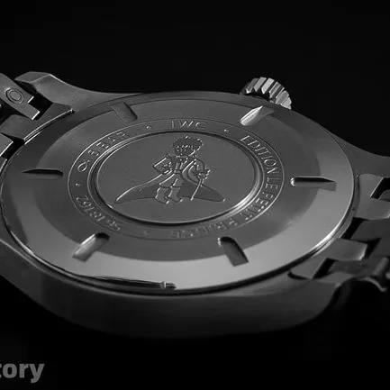 V7 factory IWC top-tiersuper watch men's blue dialsteel bracelet Mark 18 series automatic movement watch back cover picture