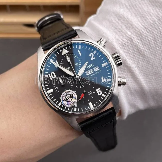 watch aps factory pilot IWC black dialchronograph leather braceletfront live photo
