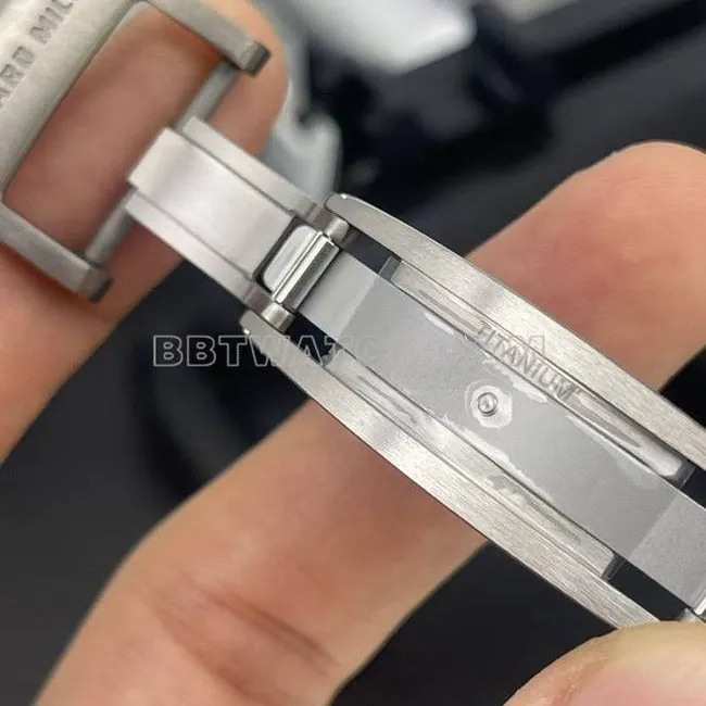 top-tier watch APS factory Richard Mille carbon fiber mechanical watch RM35-02front live photo
