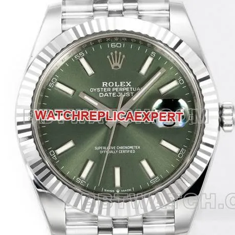 collectible watch JF factory log Rolexgreen dial3235 mechanical 41mm front live photo