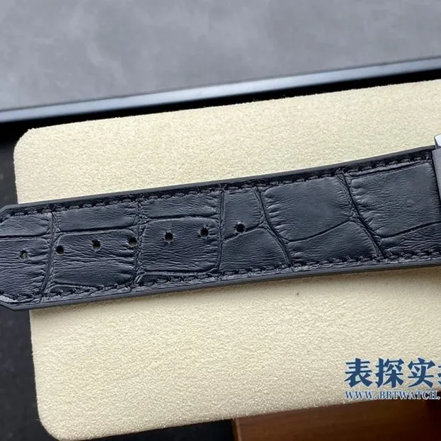 Dachang high-quality Hublot black dialHublot classic fusion front