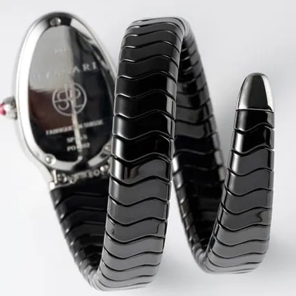 Bvlgaritop-tier watch women's black dialrubber strapquartz front view