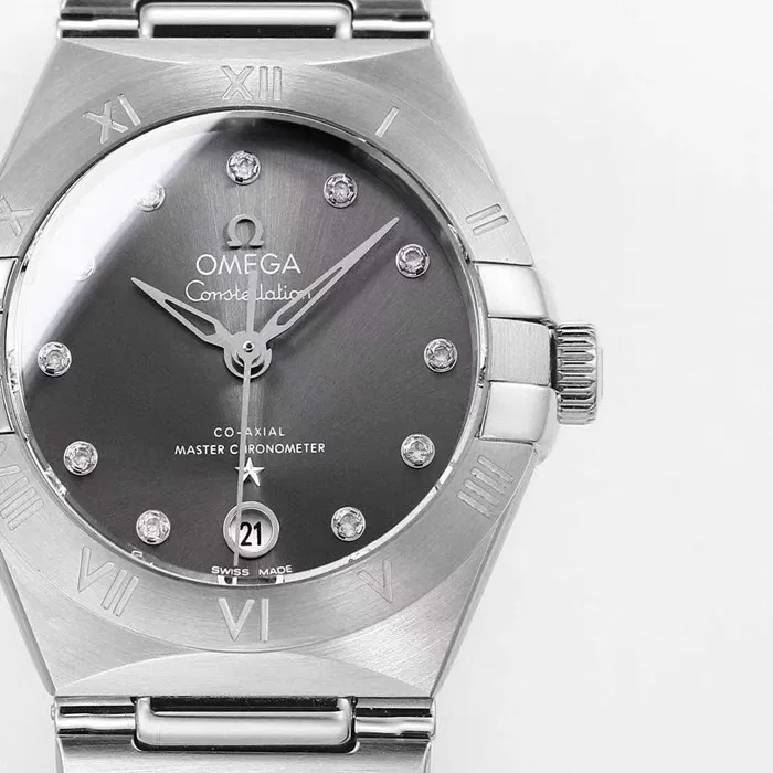 top-tier watch Omega women's black dial constellation series steel bracelet watch side view