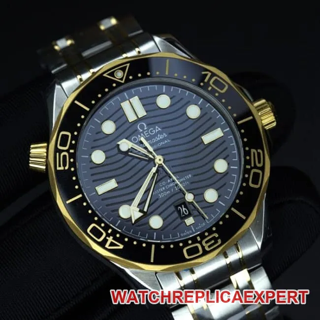 VS FactoryOmegatop-tier watch Seamaster series 300 gold steel bracelet ceramic bezel8800movement fully automatic movement watch front view