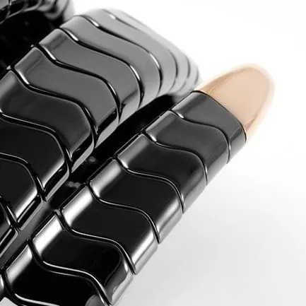 BV factory top-tier watch Bvlgari women's black dialceramicbraceletquartz watch detail shots