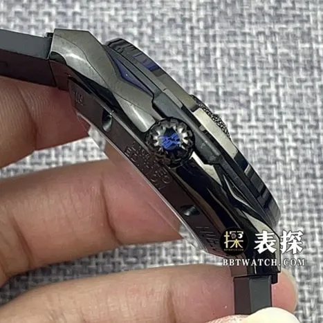 Hublot watch men's classic fusion top-tier watch sun disk rubber model pictures and prices side live photo