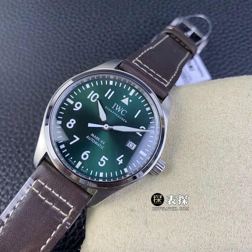 AOF factory IWC pilot watch IW328205top-tier 1:1super watch men's green dialleather strap model pictures and prices caseback live photo