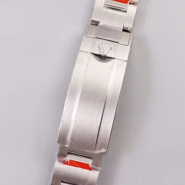Rolexreplica watch ZZStarbucks Submariner No need to worry about color difference front view