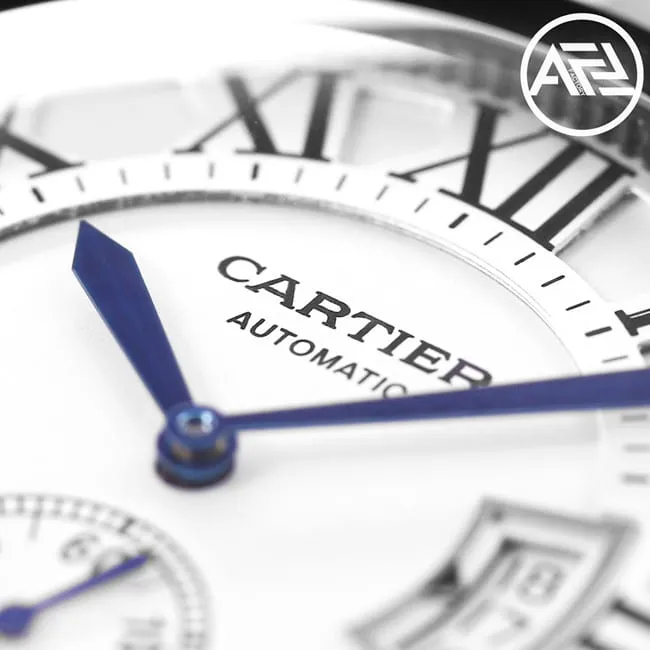 top-tier watch Cartier Kalibo series men's white dialsteel bracelet automatic movement watch front view
