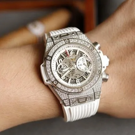 top-tier watch HublotBIG BANG series 411.NM.1170.RX silver shell jewelry watch side view